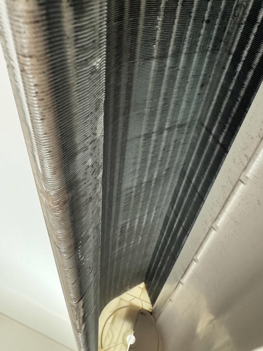 壁掛けエアコンの熱交換器